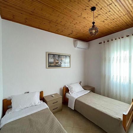 Rent Rooms Sakolli Berat Eksteriør billede